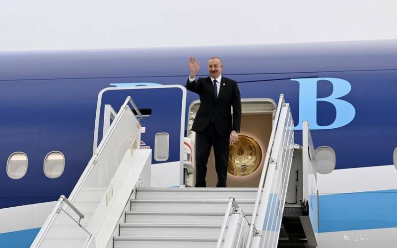 İlham Əliyevin Qazaxıstana səfəri başa çatdı - FOTO