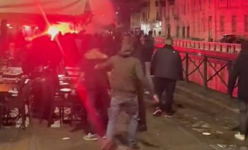 \"Milan\" fanatları PSJ azarkeşlərinə hücum edib - VİDEO