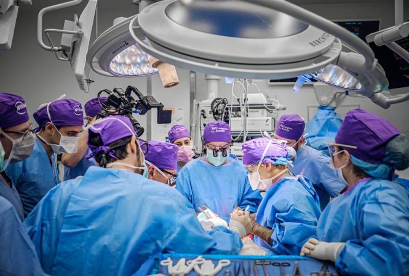 Dünyada ilk tam göz transplantasiyası bu ölkədə həyata keçirildi