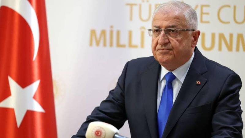 Yaşar Gülər Yunanıstan rəsmiləri ilə görüşdü