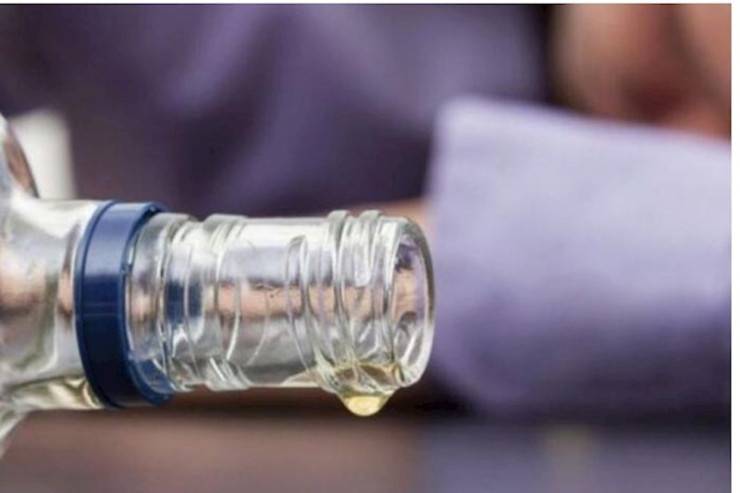 Bakıda kişi kimyəvi maye içib özünü öldürdü