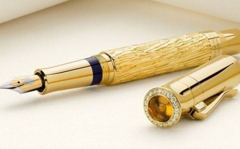 \"Qızıl qələm\" mükafatının verilməsi dayandırıldı