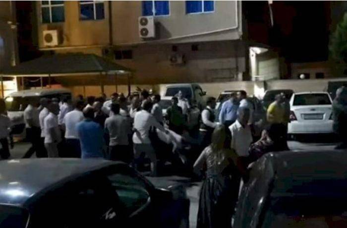 Sifariş verdiyi mahnı çalınmadığı üçün 16 yaşlı yeniyetməni ÖLDÜRDÜ: Yaralılar var - FOTO
