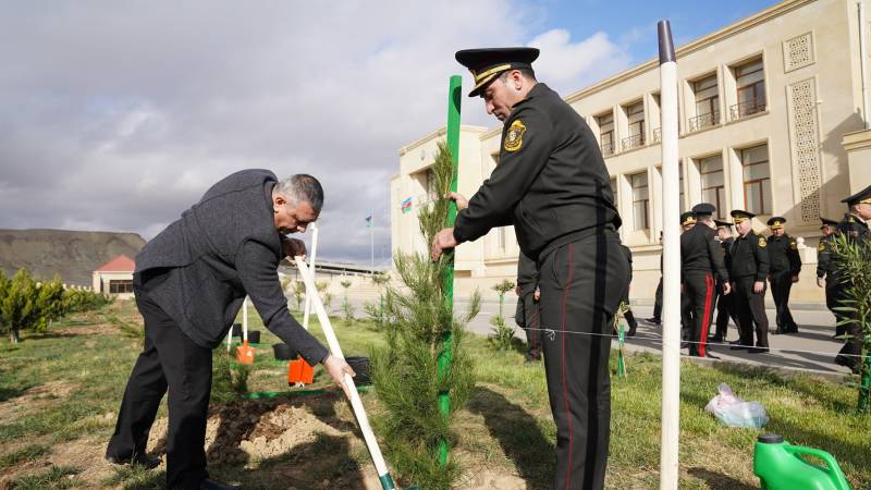 Dövlət Xidməti ağacəkmə aksiyası keçirdi - FOTOLAR