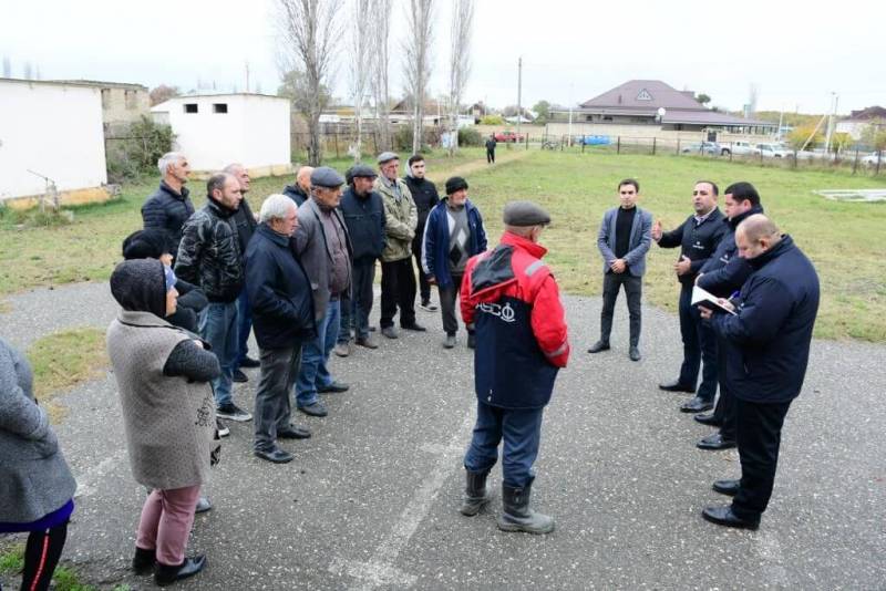 Bu dəfə Xaçmaz RQİİ-nin rəhbər şəxsləri Xudat şəhər sakinlərinin müraciətlərini qeydiyyata aldı