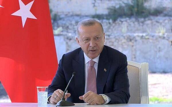 Ərdoğan elan etdi: Lirənin çöküşü başa çatdı