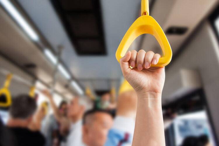 Bu xətt üzrə yeni avtobuslar sərnişinlərin xidmətinə verildi