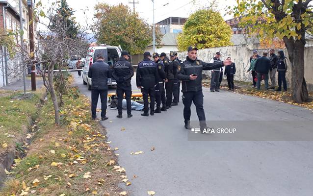 Gənc qadın küçədə öldürüldü - YENİLƏNDİ (FOTO)