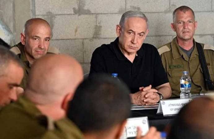 Netanyahunun \"çevriliş\" qorxusu
