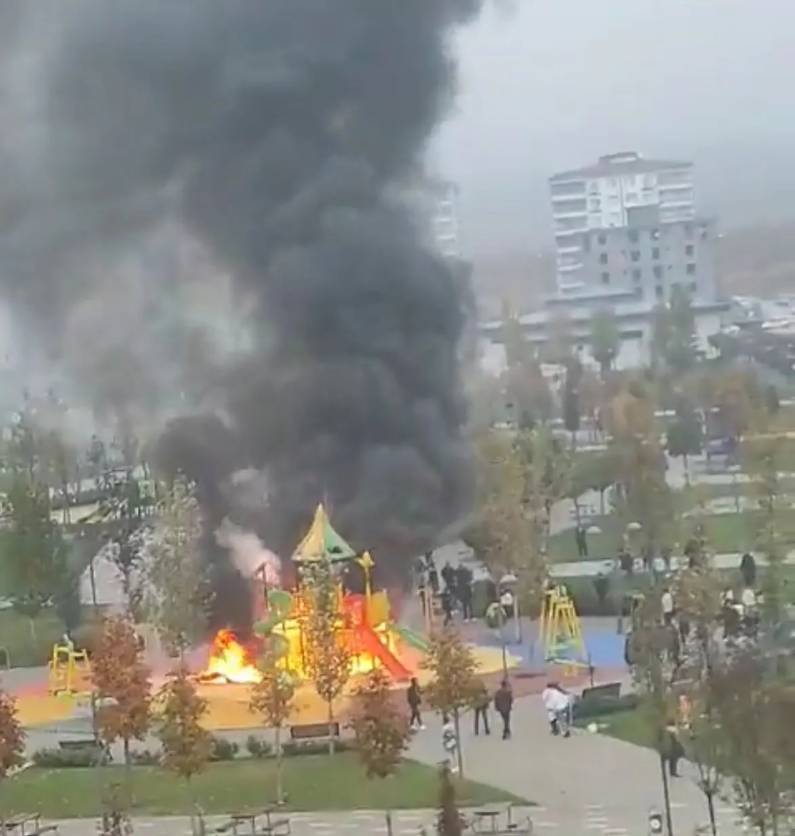 Uşaq meydançasının yandırılması ilə bağlı 9 PKK-çı saxlanıldı