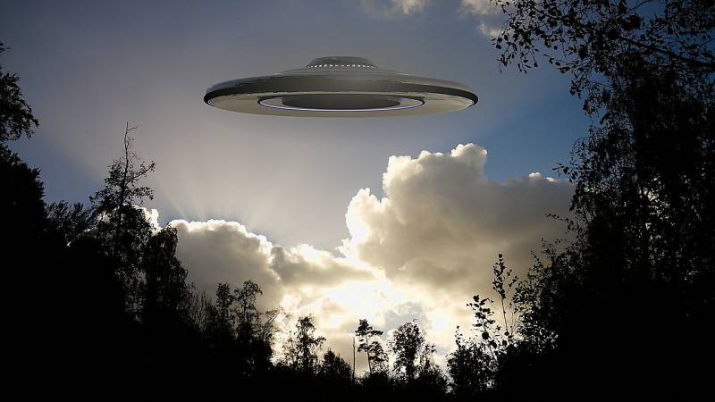 Mərkəzi Kəşfiyyat Agentliyinin məxfi ofisi ifşa olundu: UFO qalıqları toplanırmış