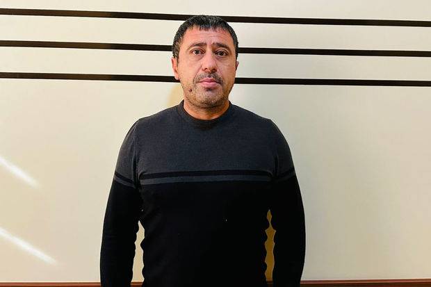 Avtomobil elanları saytında vətəndaşlara qarşı dələduzluq edən şəxs saxlanıldı - VİDEO