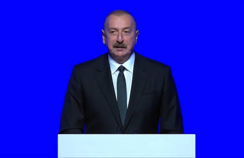 \"Azərbaycanda kosmik sahəni inkişaf etdirməyə davam edirik\" - İlham Əliyev