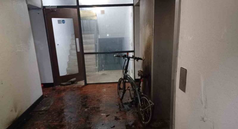 Elektrik velosipedin akkumulyatoru partladı – Bir nəfər yaralandı