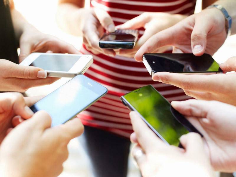 Ən davamlı smartfonlar: Daha çox enerji saxlayırlar - SİYAHI