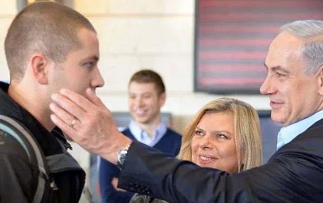 Netanyahunun oğlu da cəbhəyə göndərildi