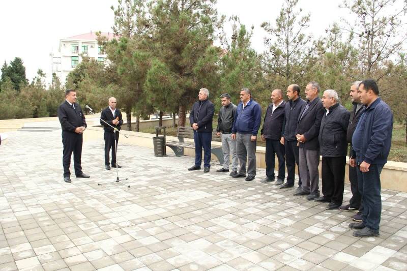 Aksiyada səslənən 5 müraciətdən yalnız 2-si problemlə bağlı idi - FOTOLAR