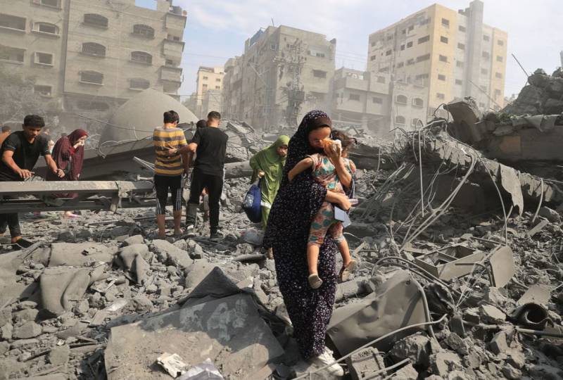 Qəzzanın bombardmanı zamanı 1055 fələstinli həyatını itirdi