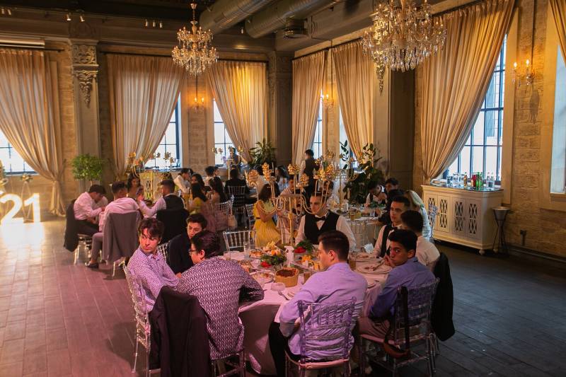 Bakının bu restoranında tüstülənmə oldu