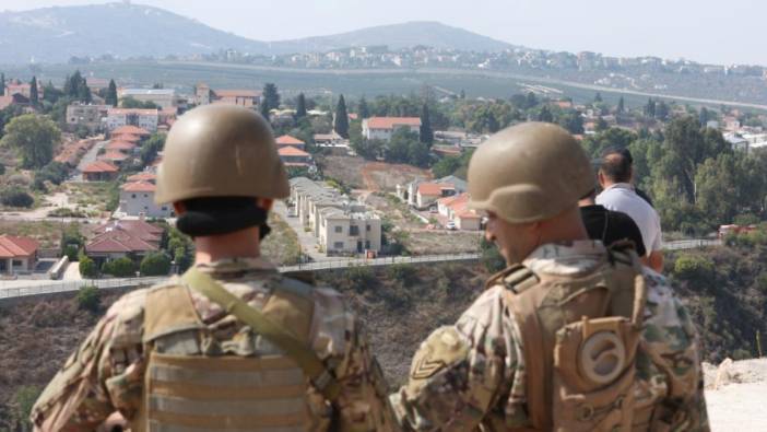 İsrail Livanla sərhəddəki kəndləri boşaldır