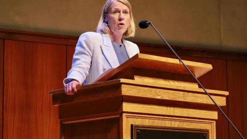 Bu ölkə Qəzzanın blokadasını pisləyən naziri vəzifəsindən azad etdi