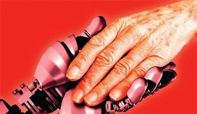 Yaşlılar üçün xüsusi robot hazırlandı