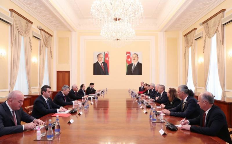 Əli Əsədov Türkiyənin Ali Məhkəməsinin sədri ilə görüşdü