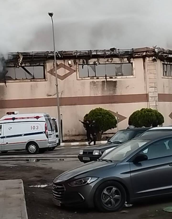 Azərbaycanda məşhur bazar yanır - FOTO/VİDEO
