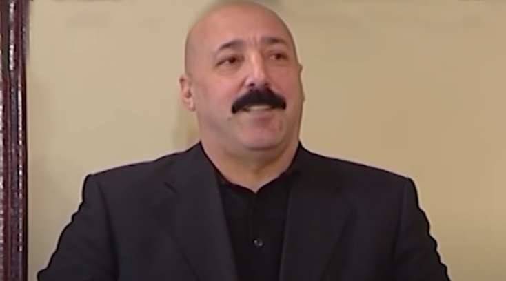 Şəmsi Səmədoğlundan ETİRAFLAR: \"Əvvəldə onun üstünə hoppanır...\" (VİDEO)