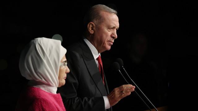\"Sevincimizə şərik olan qardaş və bacılarıma təşəkkür edirəm\" - Ərdoğan