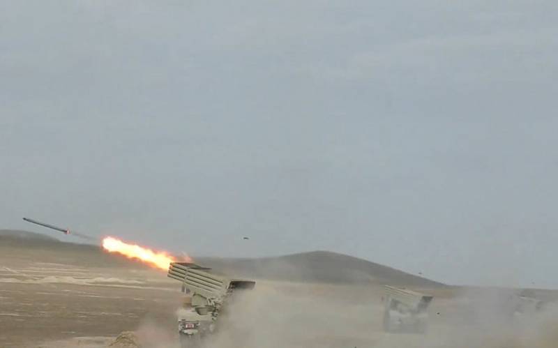 Müdafiə Nazirliyi həftəlik icmalını yaydı - VİDEO