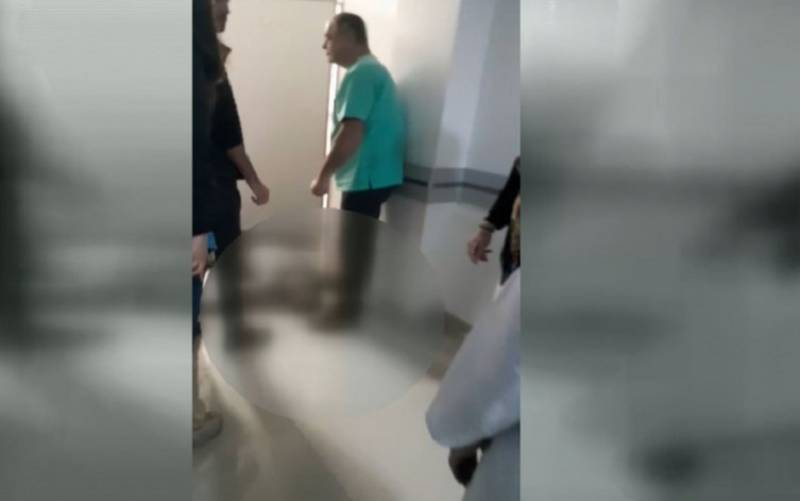 Ürəyinə stend qoyulan şəxs həkim otağının qarşısında ÖLDÜ - VİDEO