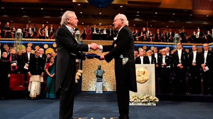 Rusiya və İran Nobel mükafatlarına dəvət edildi