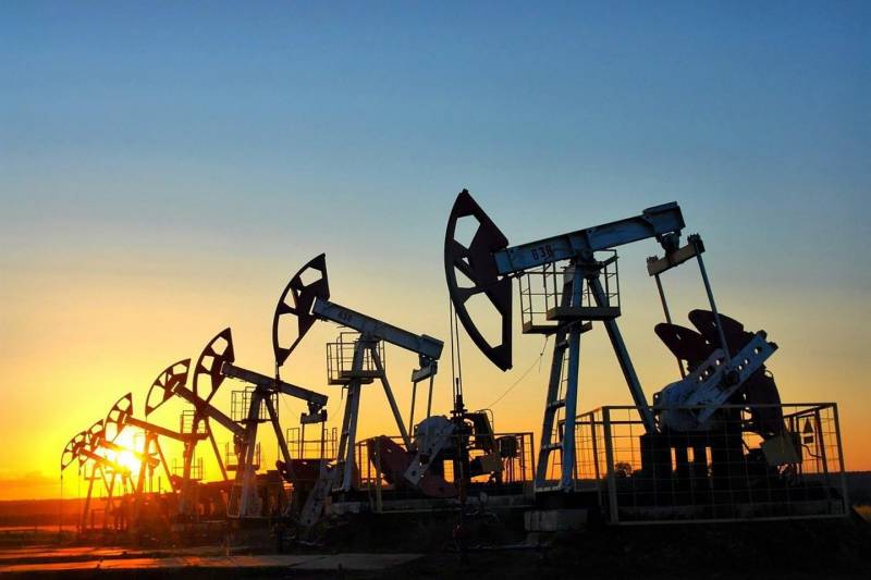 \"Azeri Light\" markalı neftini qiyməti 96 dolları keçdi