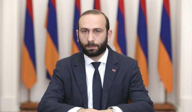Mirzoyan BƏƏ-yə gedir 