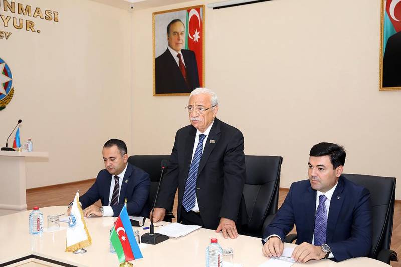 AHİK “Heydər Əliyev İli” çərçivəsində gənclərin iştirakı ilə konfrans keçirdi - FOTOLAR