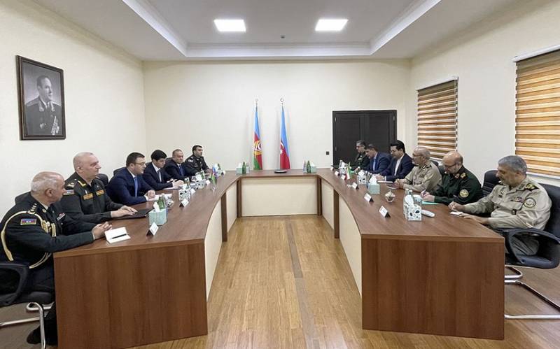 Azərbaycan ilə İran arasında hərbi sahədə əməkdaşlıq məsələləri müzakirə olundu