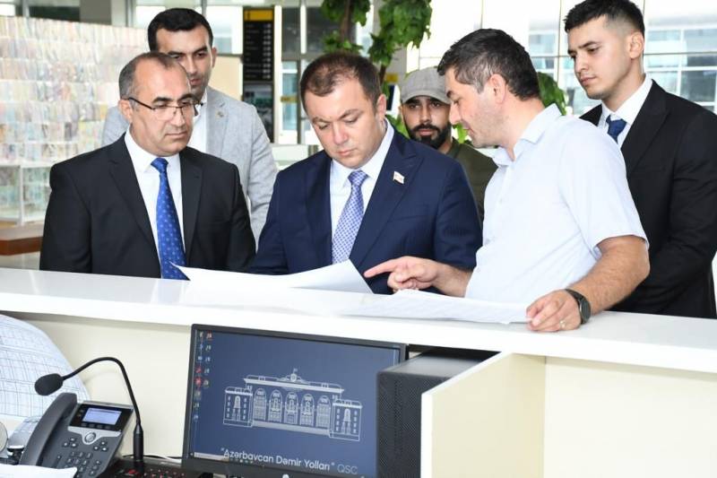 \"Bu hal xüsusilə tələbələr üçün faydalı olacaq\" - Emin Hacıyev (FOTOLAR)