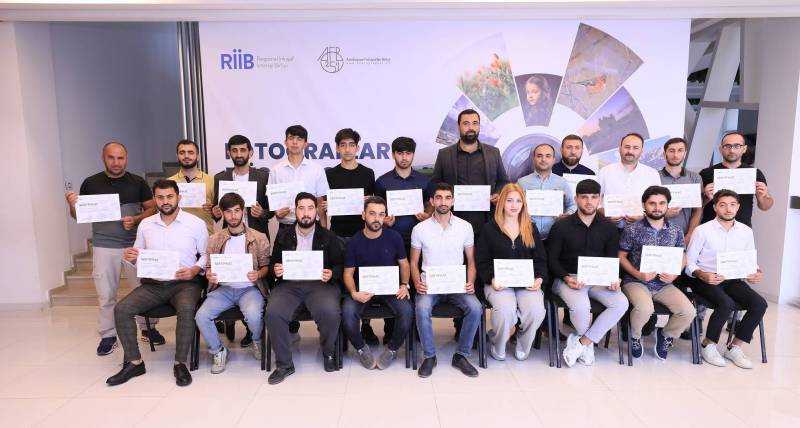 Gənc fotoqraflar üçün düşərgə başa çatdı - FOTOLAR