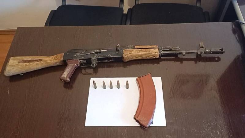 Ağcabədi sakinindən avtomat götürülüb