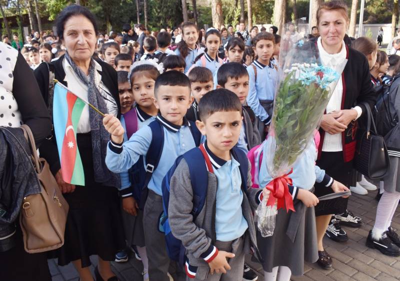 Heydər Əliyev Fondunun inşa etdiyi 500-cü məktəb istifadəyə verildi