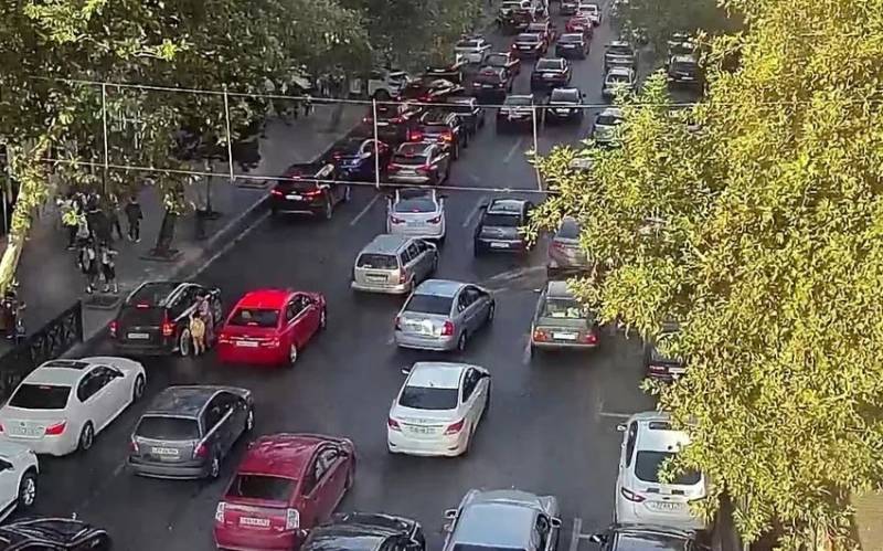 Bakıda bu yollarda tıxac var - SİYAHI