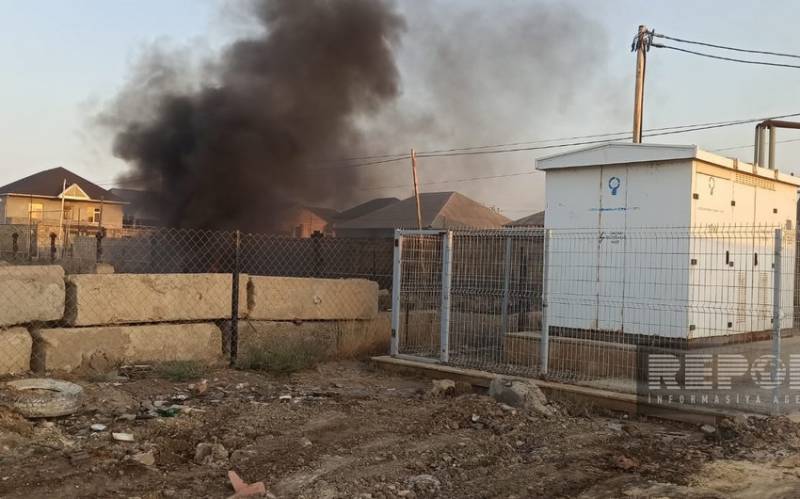 Sumqayıtda \"Azərişıq\" ASC-nin yarımstansiyasının yaxınlığında yanğın oldu