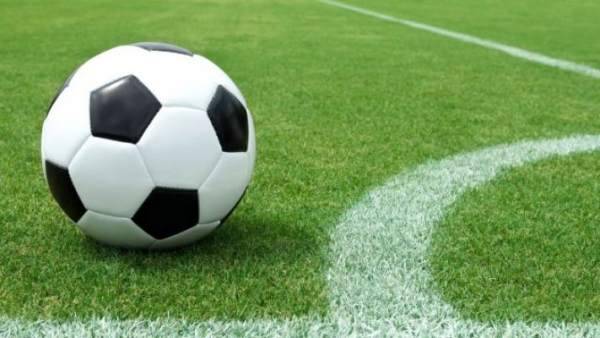 Daha bir futbolçu karyerasını bitirir - FOTO