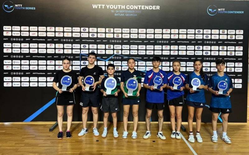 Stolüstü tennisçilərimizdən Batumidə daha dörd medal