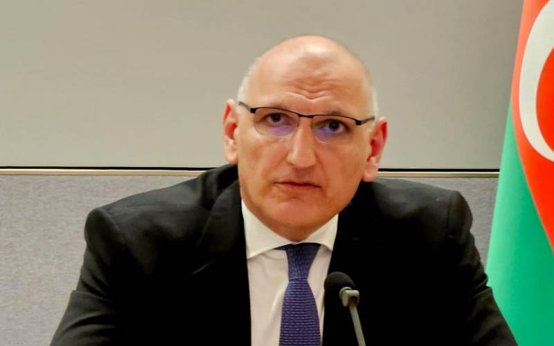 “Rəşadətli Ordumuz erməni silahlılarını Azərbaycandan çıxarmaq öhdəliyini özü yerinə yetirdi” - Elçin Əmirbəyov