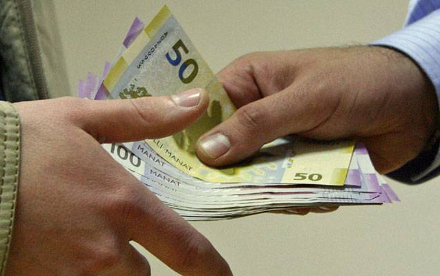 Növbəti il orta aylıq əməkhaqqı 980 manata çatacaq