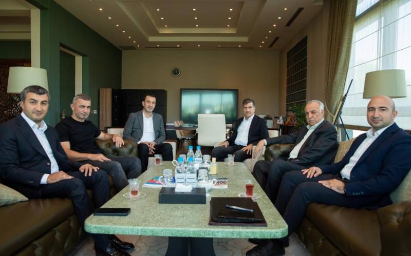 Abdolbari Gozal “Qarabağ”ı təbrik etdi
