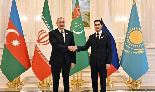 İlham Əliyev türkmənistanlı həmkarını təbrik etdi