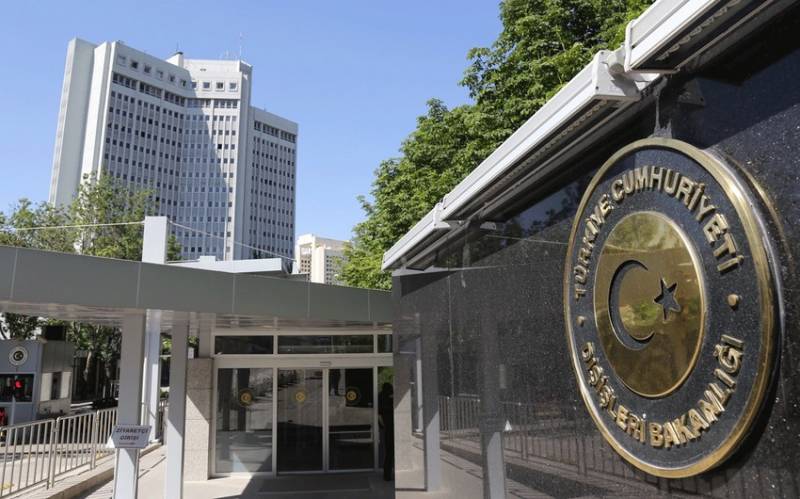 Türkiyə XİN Xankəndidəki partlayışla bağlı bəyanat yayıb: \"Yardım göstərməyə hazırıq\"